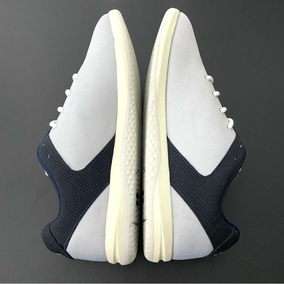 Strike Movement Men's Gray and Black Sneakers - Picture 12 of 16